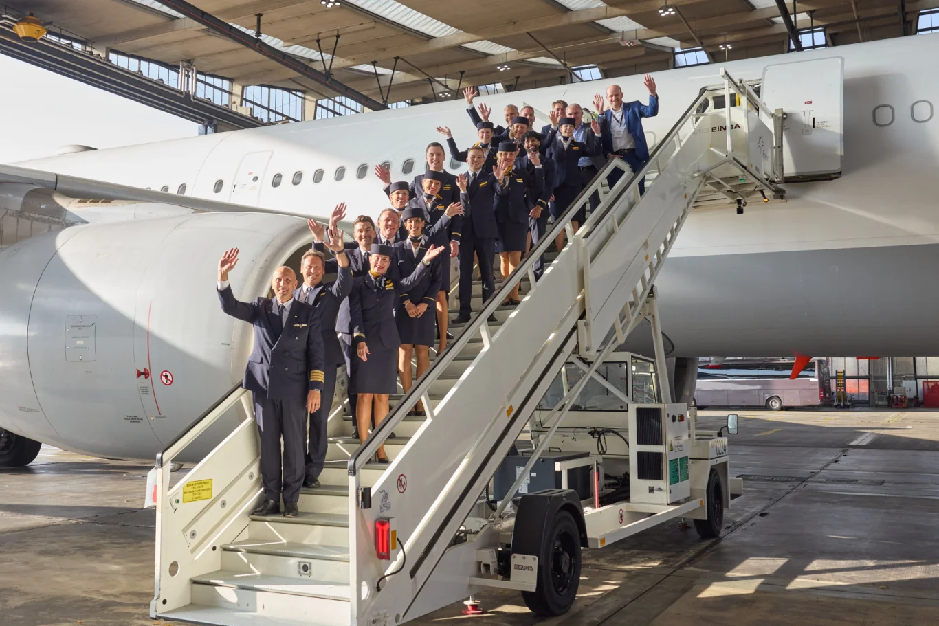漢莎航空最後一架A340-600退役!長程機隊全面換裝新世代 - 這裡胡說 JL TALKS 漢莎航空最後一架A340-600退役!長程機隊全面換裝新世代 - 這裡胡說 JL TALKS
