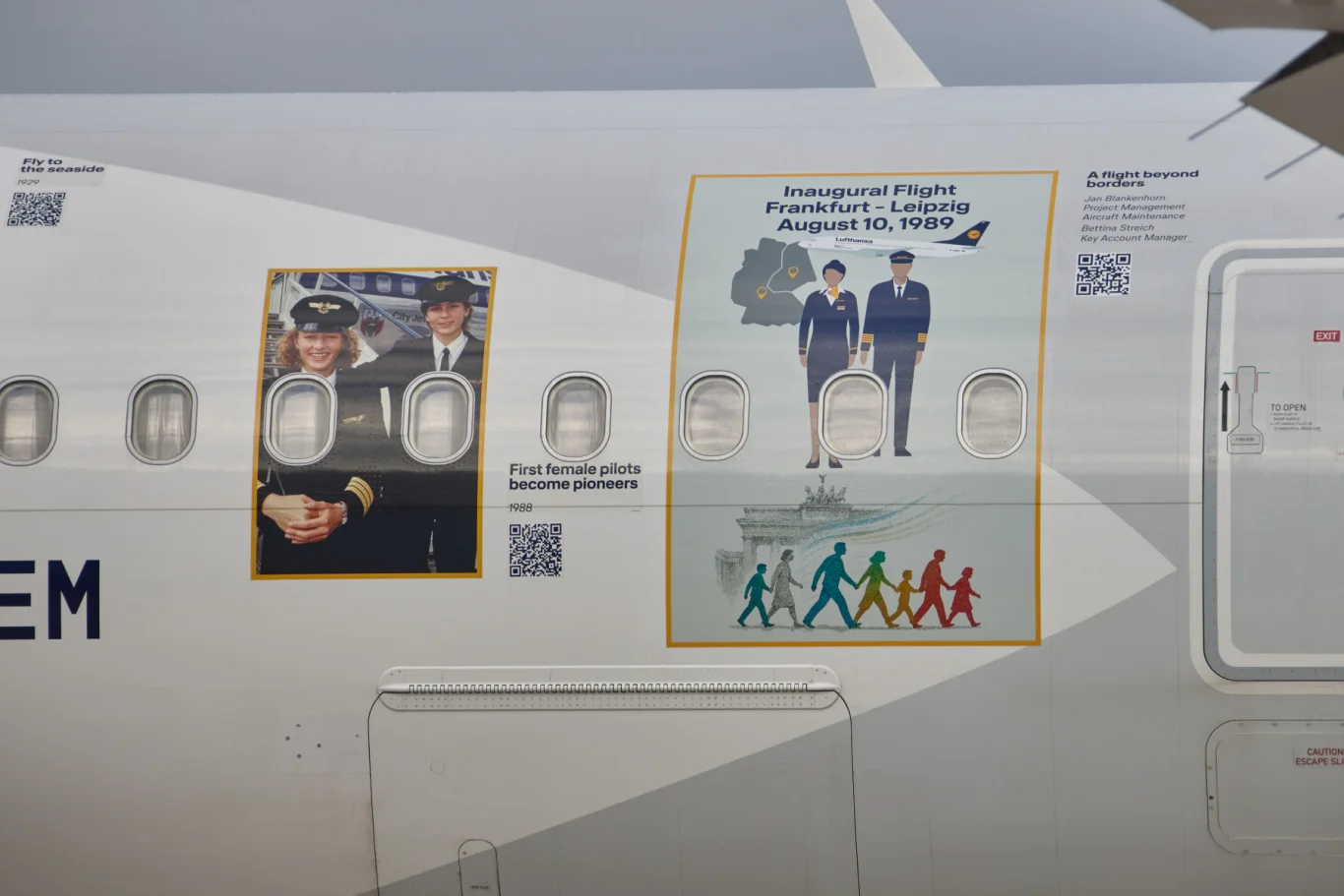 漢莎航空A321neo完成12幅員工故事週年紀念塗裝：疫情波哥大撤僑專機與兩德統一德勒斯登設點故事
